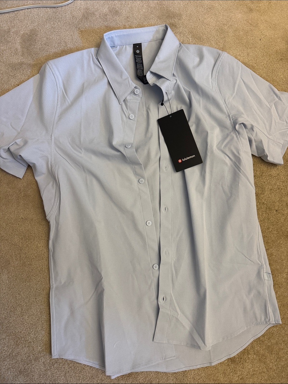 lululemon athletica Men’s Pale Blue Short-Sleeve Button-Up Shirt